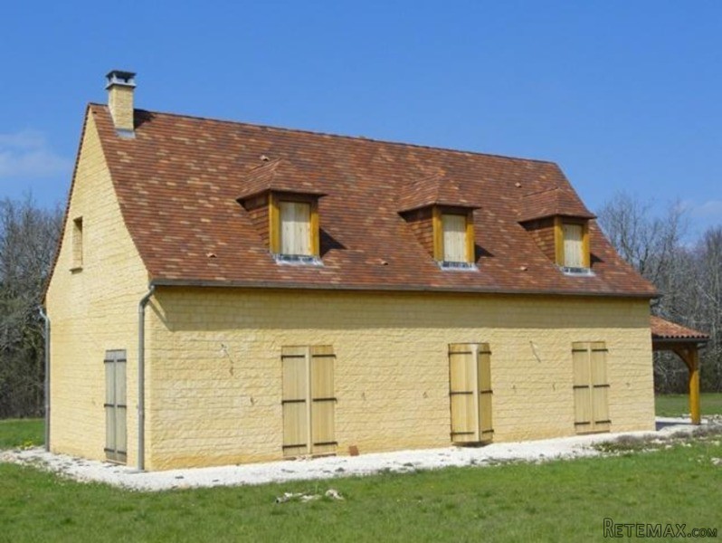 Recently Built Perigourine In A Typical.. - 2