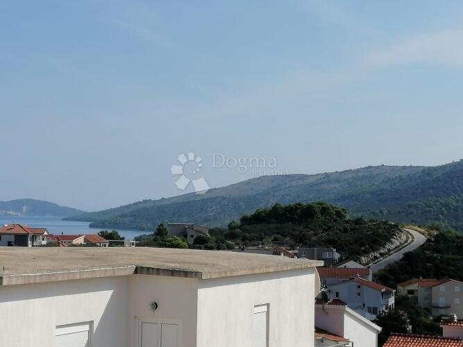 MARINA, kuća sa 4 apartmana i predivnim pogledom na more - 3
