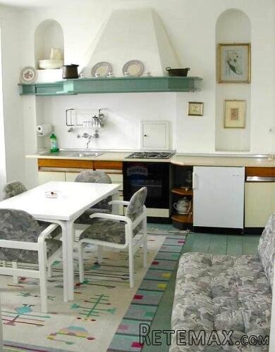 Rovinj centar, cijela zgrada 280 m2 sa uhodanim ugostiteljsk - 3