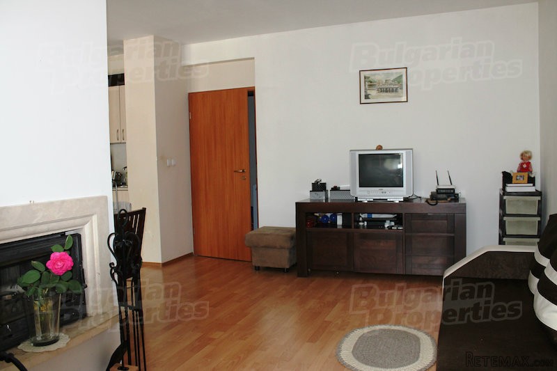 Apartment In New Building With Yard And.. - 2