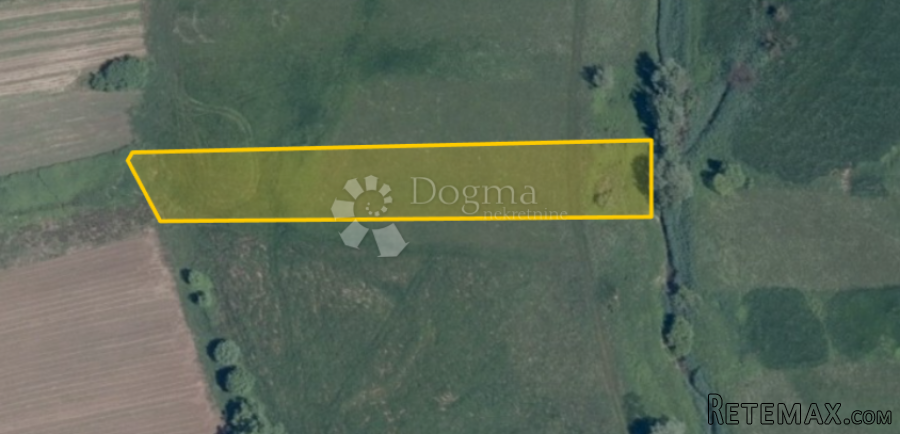 Na prodaju poljoprivredno zemljište – 1.827 m², Donja Voća