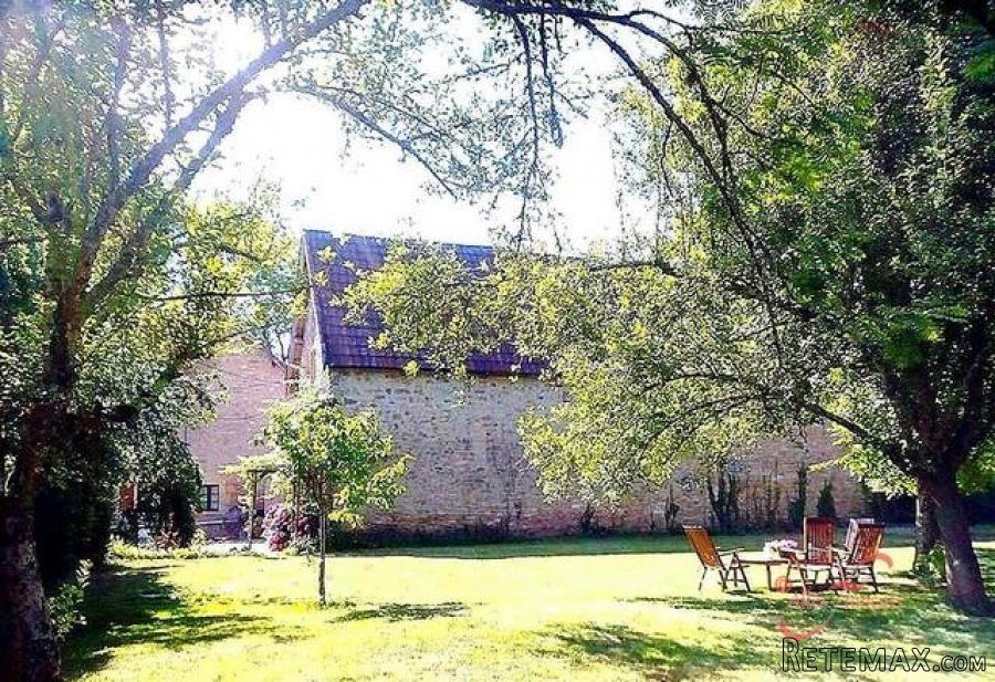 Montignac (Dordogne) - great business - riverside gite complex.. - 6