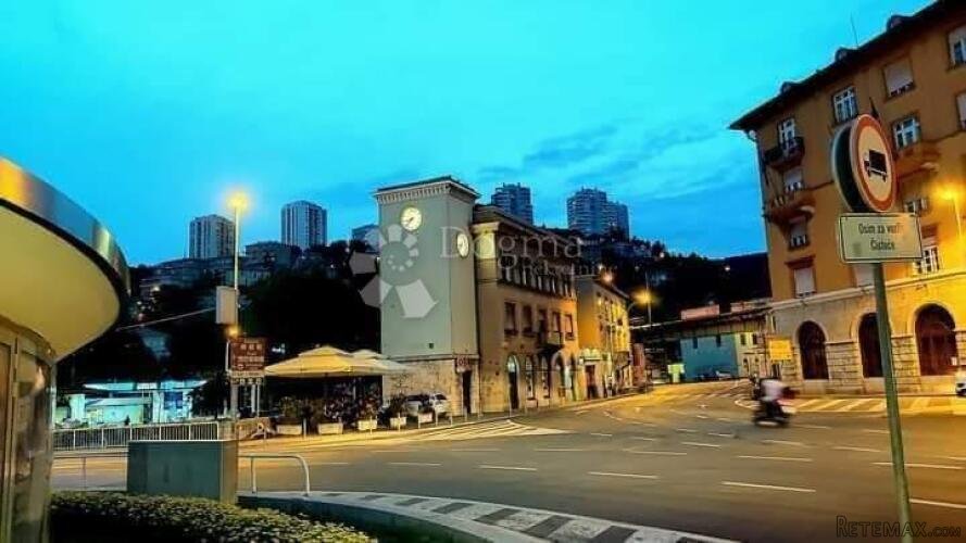 Stan za najam 66m2 s pogledom kao s razglednice