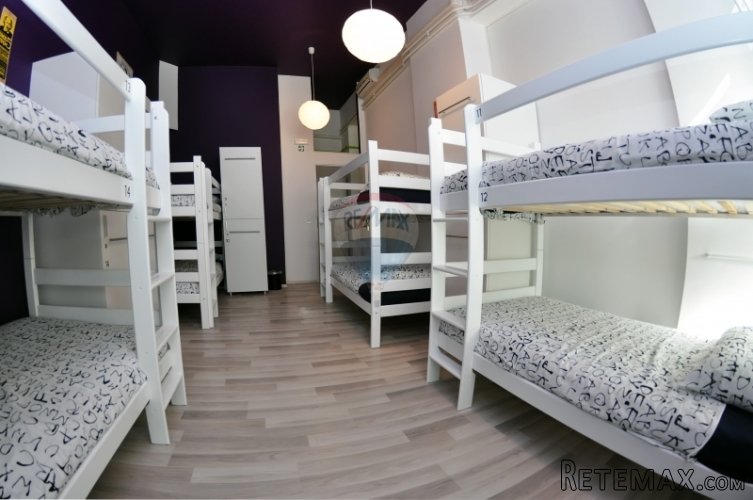 UHODANI HOSTEL U PULI - ODLIČNA LOKACIJA - 2