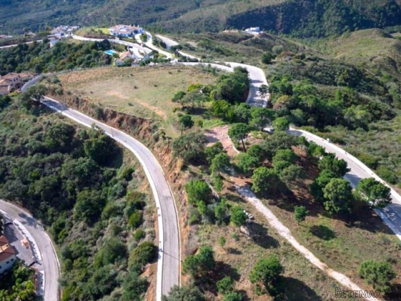 726331 - Plot For sale in Golf.. - 2