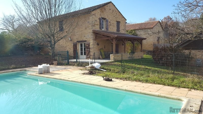 Glorious House with Swimming Pool - 2