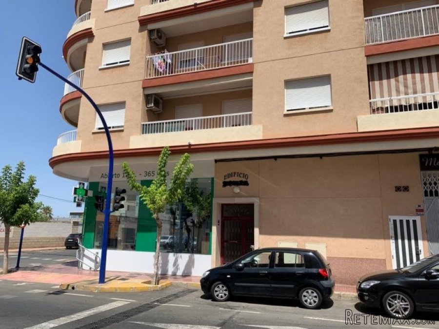 Apartamento en tercera planta a 450m de la playa de.. - 2
