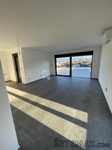 PENTHOUSE S PANORAMSKIM POGLEDOM NA MORE – 350 m OD PLAŽE - 3