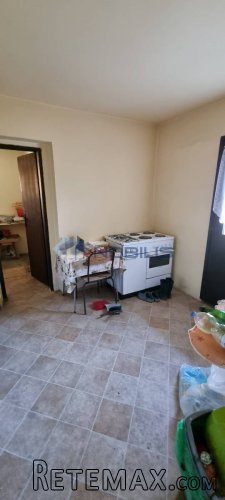 Kutina, kuća 270 m2, 1674 m2 okućnica - 10