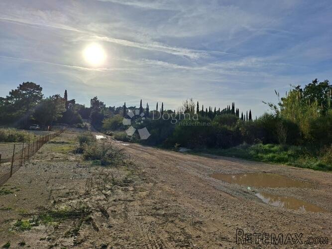 Kopija od Građevinsko i poljoprivredno zemljište 4481 m² - M - 2