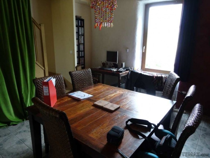 4 Bedroom House For Sale - 2