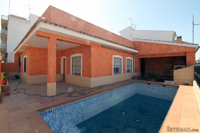 4 Bedrooms - Townhouse - Alicante - For..