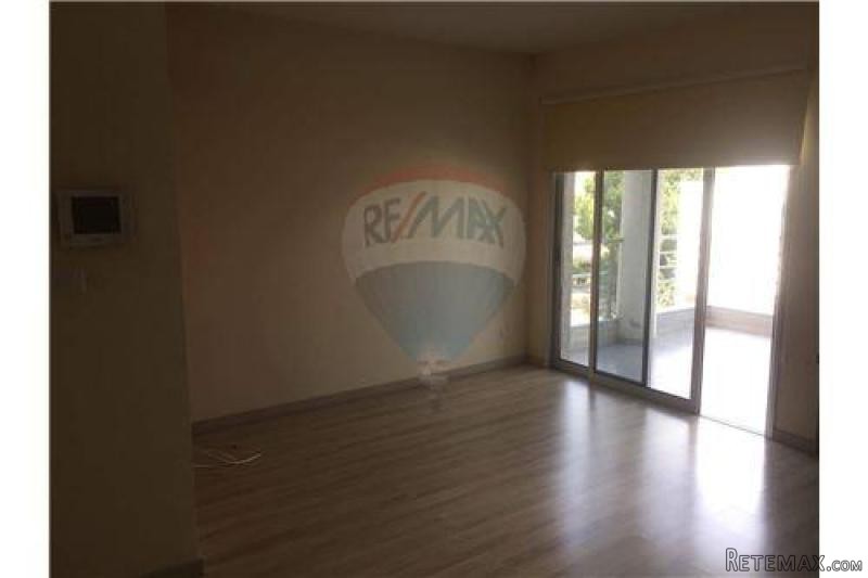 Condo/Apartment - For Rent/Lease -..