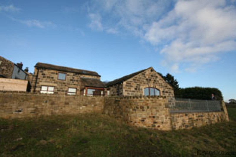 Malinsons Barn, Rawdon Ls19 6hb - 2