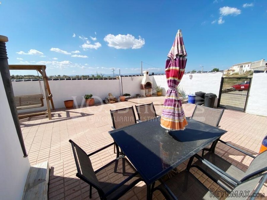 EXCLUSIVE TO VOSS HOMES - A charming, renovated country.. - 6