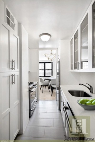 1 bedroom Apartment For Sale: 165 WEST.. - 2