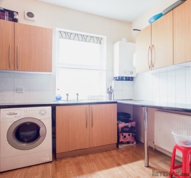 Single with single bed near Stratford.. - 2