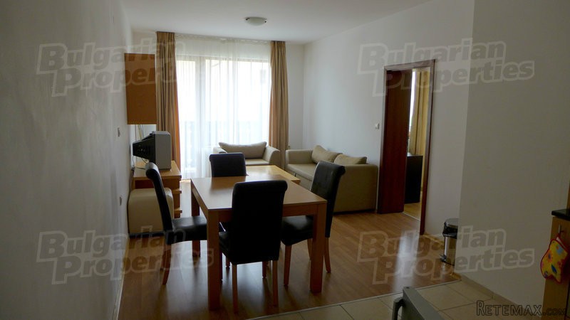 Furnished 2-Bedroom Apartment With Easy..