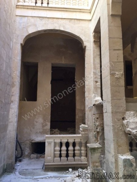 Hse. Of Char. Palazzo, Ordinary Finish