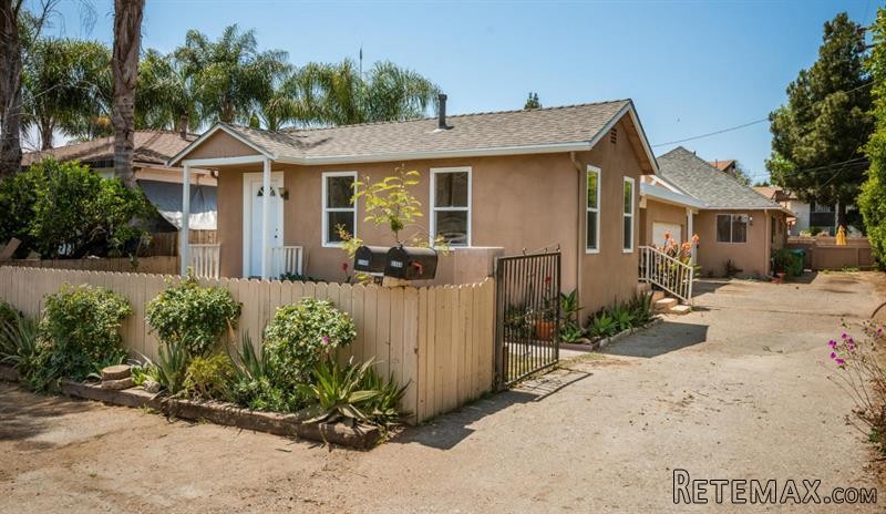 Block of Apartments For Sale: 516 W..