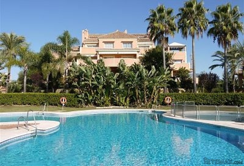4 Bedrooms - Apartment - Malaga - For..