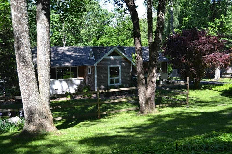 3 bedroom House For Sale: 16 Stewart.. - 2