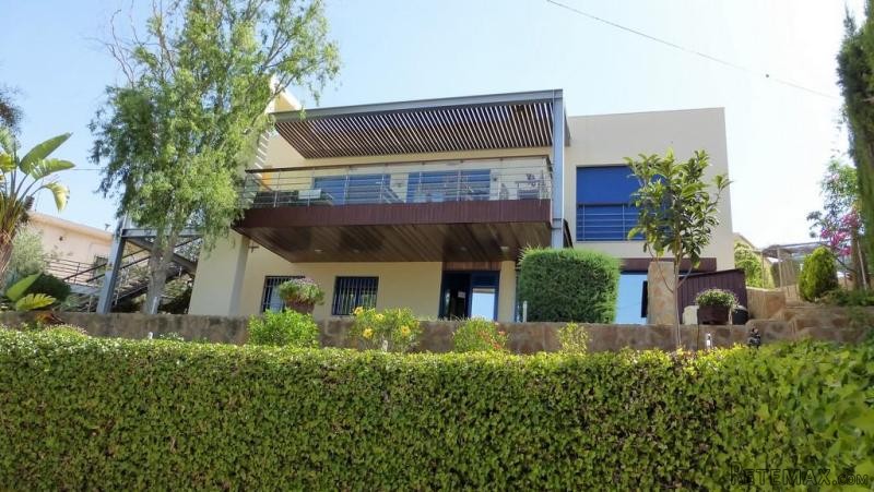 4 Bedrooms - Chalet - Murcia - For Sale