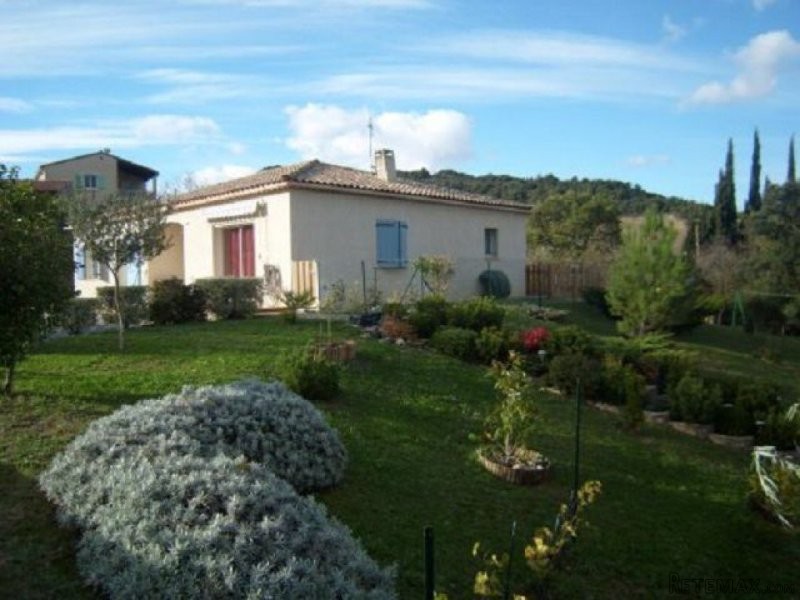 4 Bed Villa In Natural Setting