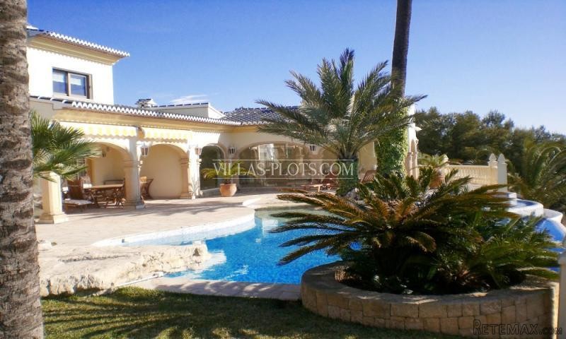 4 Bedroom Villa In Moraira