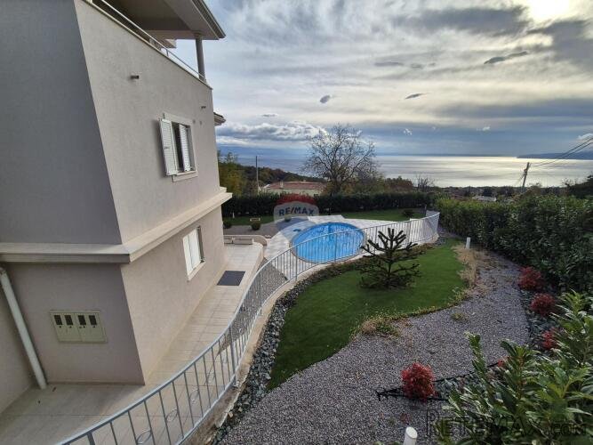 Opatija,Poljane- vila s bazenom ,saunom i teretanom