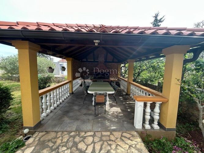 Prekrasna kuća s više apartmana, 150 m od mora - 3