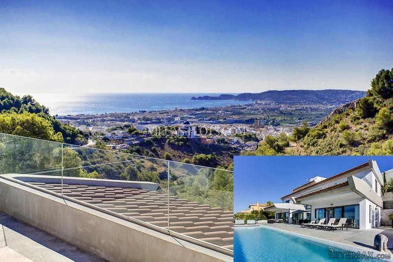 5 Bedroom Villa In Javea