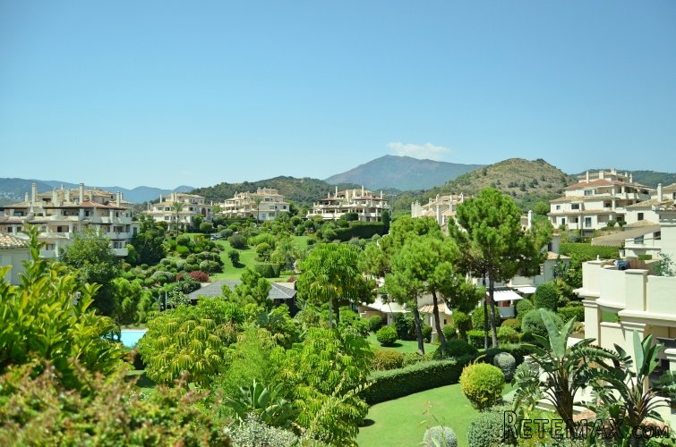 Capanes del Golf är ett populärt gated community med 24h v..