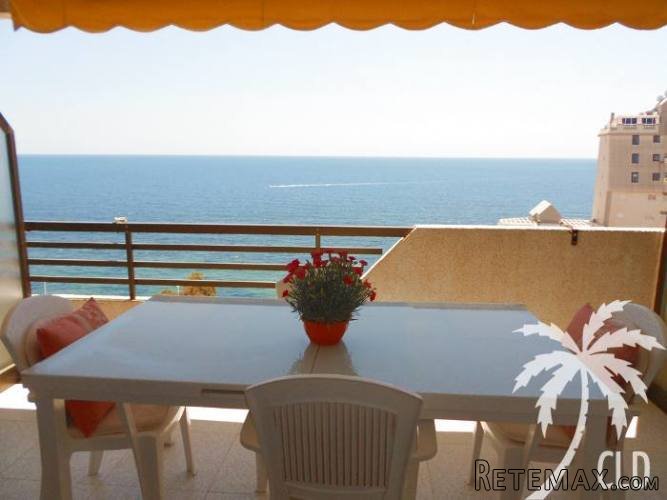 Front line apartment for sale in Calpe, Levante beach, with..