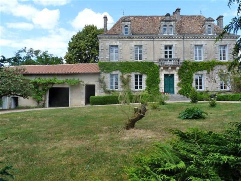 Bourgeoise Property From The Beginning..
