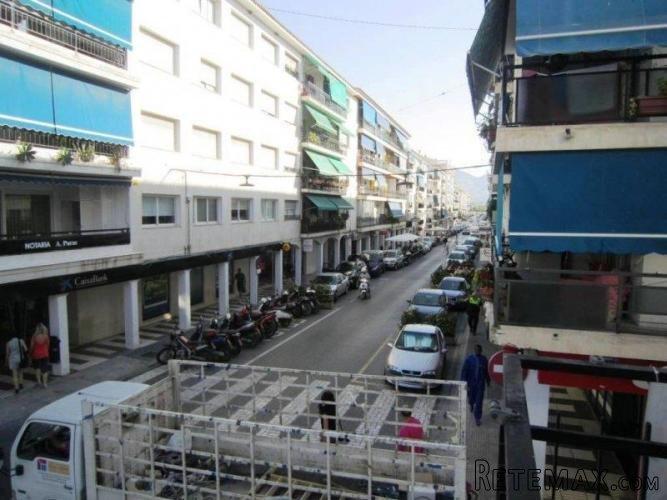 PISO DE 3 DORMITORIOS UBICADO EN PLENO CENTRO DE ALTEA.