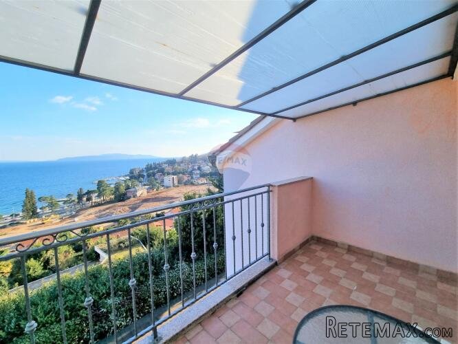 OPATIJA,IČIĆI- stan 31,23 m2, balkon, parking, pogled na mor