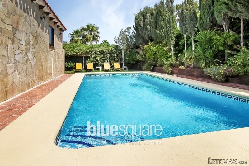 Lovely 5-bedroom villa for sale near.. - 2