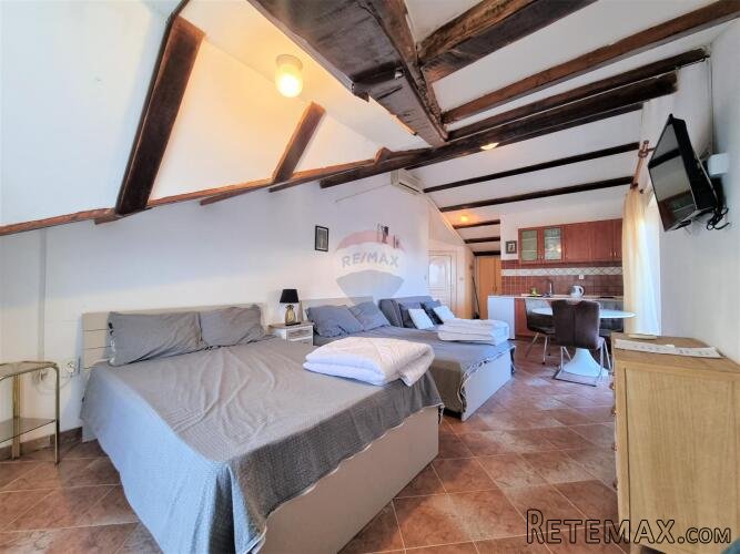 OPATIJA,IČIĆI- stan 38,85 m2, 2 balkona, parking, pogled na