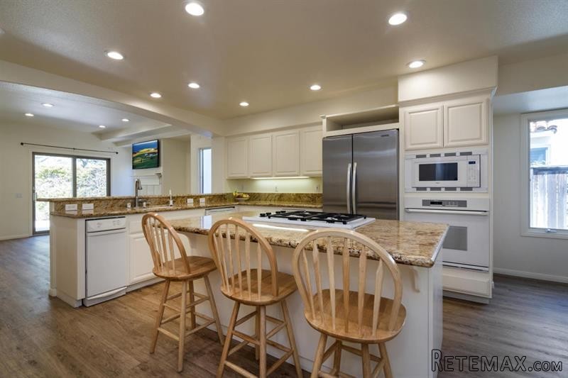 4 bedroom House For Sale: 719 Cathedral.. - 2