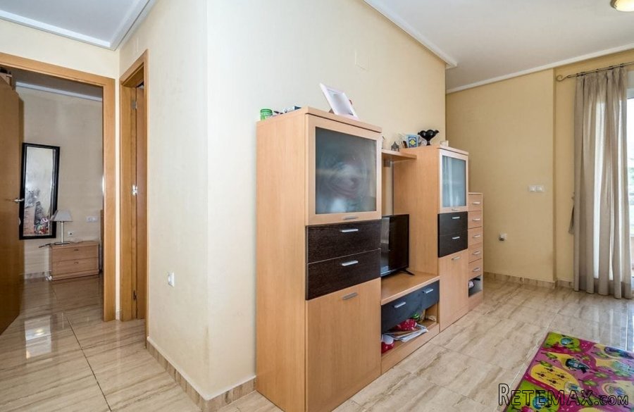 Apartamento de un dormitorio , armario empotrado, cuarto.. - 3