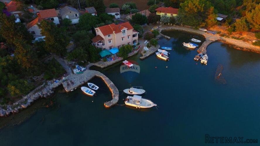 Cres, Punta Križa- apartman uz more