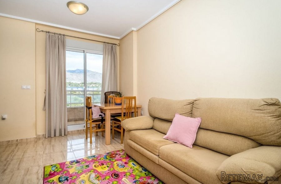 Apartamento de un dormitorio , armario empotrado, cuarto.. - 4