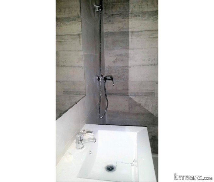 RS379, 2 Bedroom Apartment Reformed.. - 2