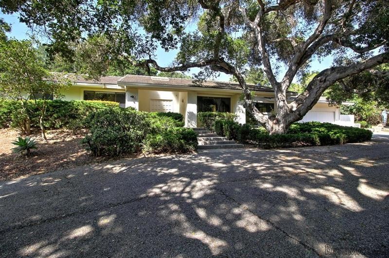 4 bedroom House For Sale: 1126 Estrella.. - 2