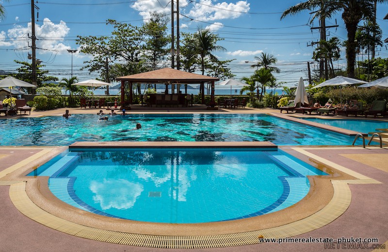 Desirable 2-Bedroom Sea-View Apartment..
