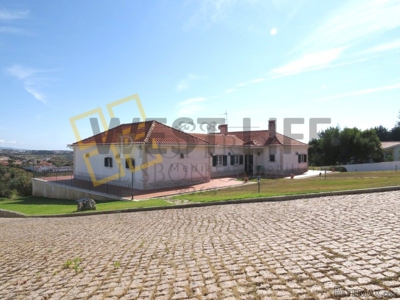 T4+1 Lisbon apartment witn sea view for.. - 2