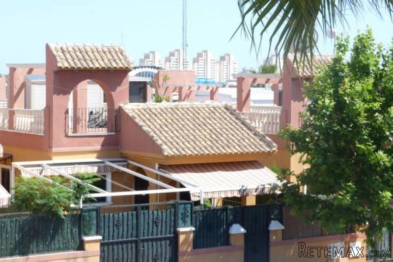 2 Bedroom 2 Bathroom Villa In..