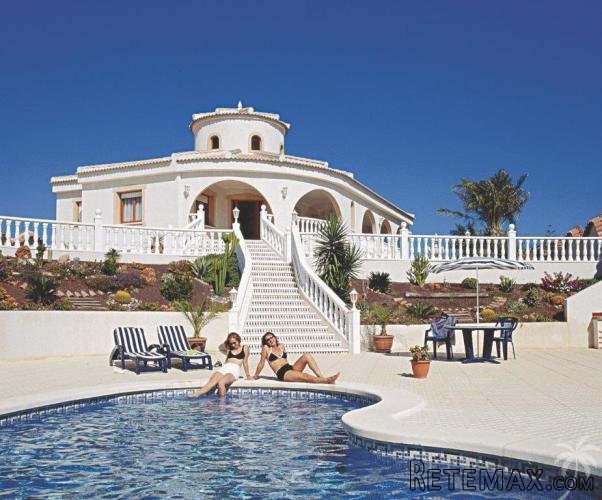 Several types of villas which can be built on different..
