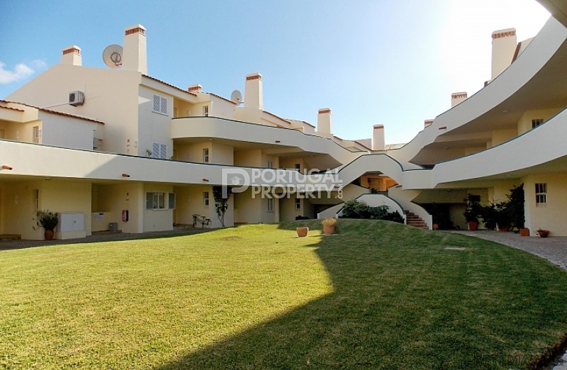 2 Bedroom Apartment, Close to Golf and..